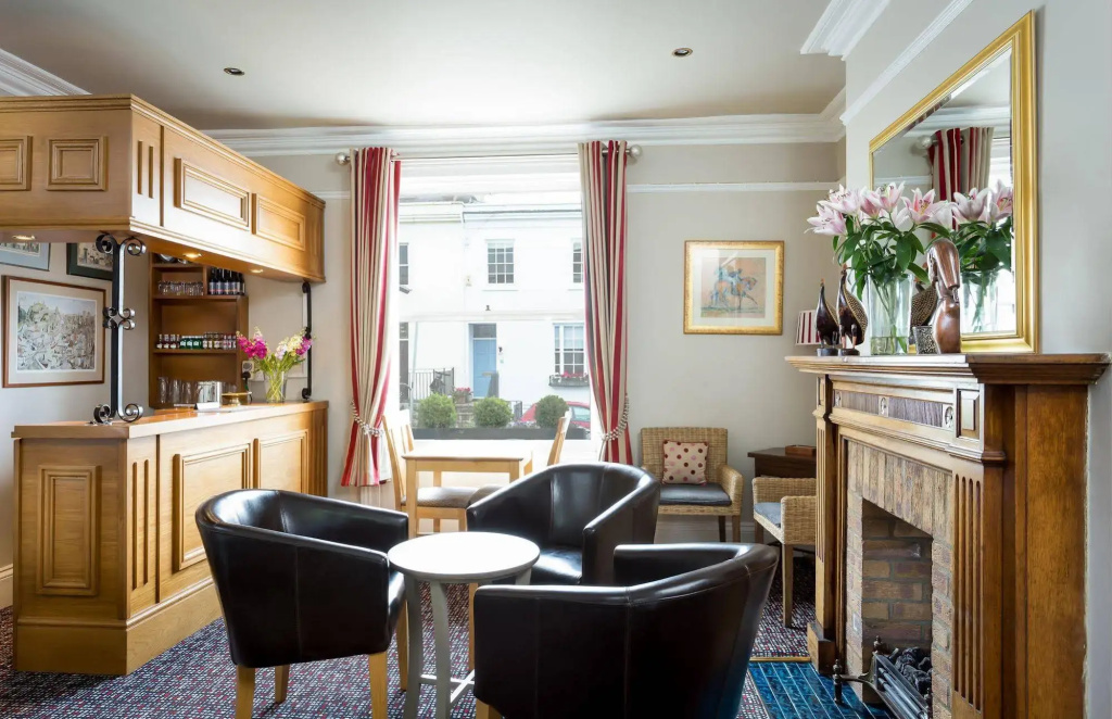 The Abbey Hotel - Général