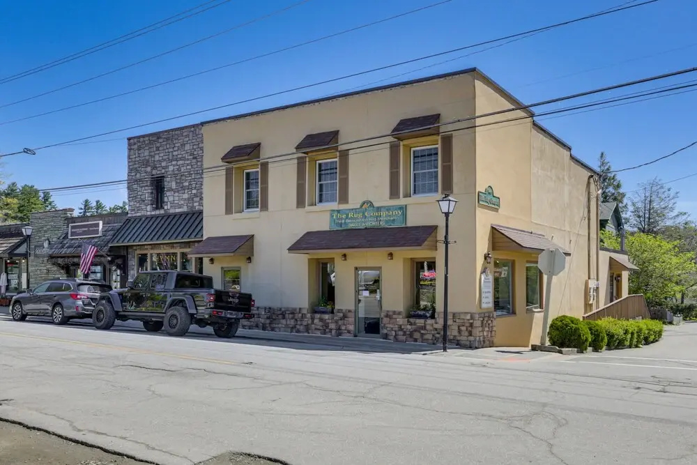 Walkable Main Street Blowing Rock Apartment!