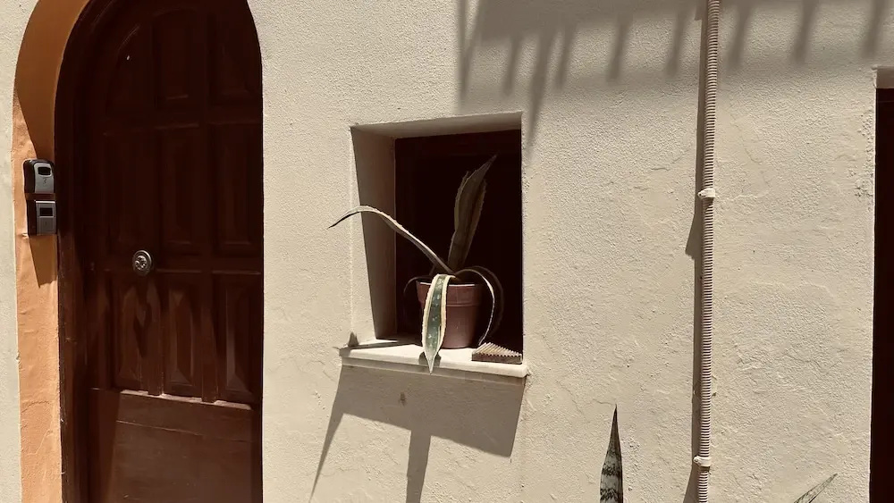 Apartment in the Heart of Tinos Town for 4 Guests