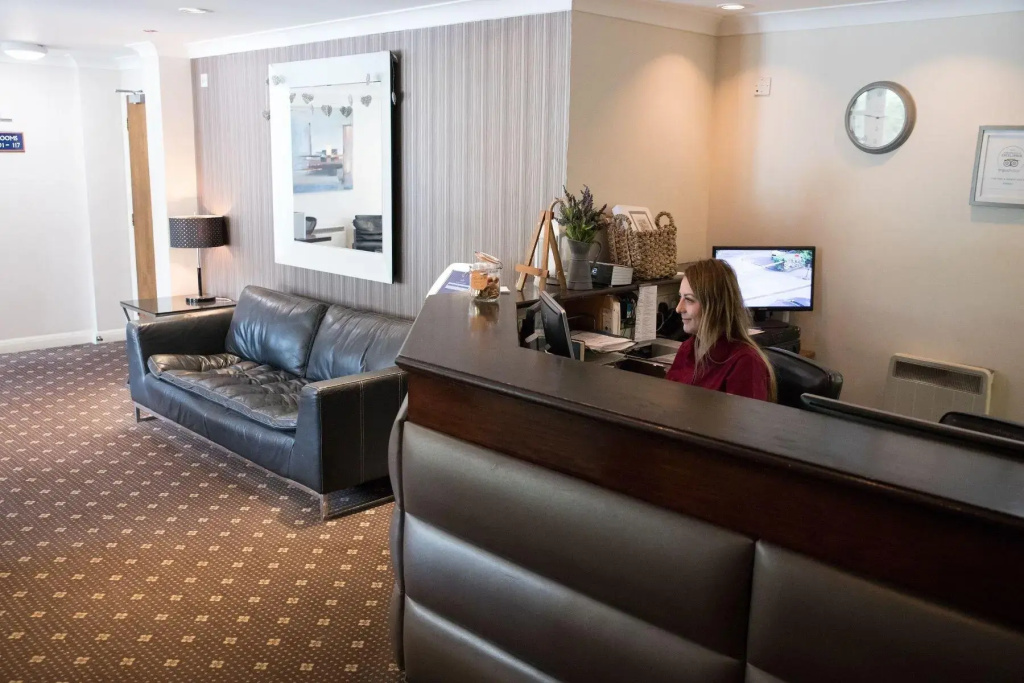 The Fox & Goose Hotel — фото