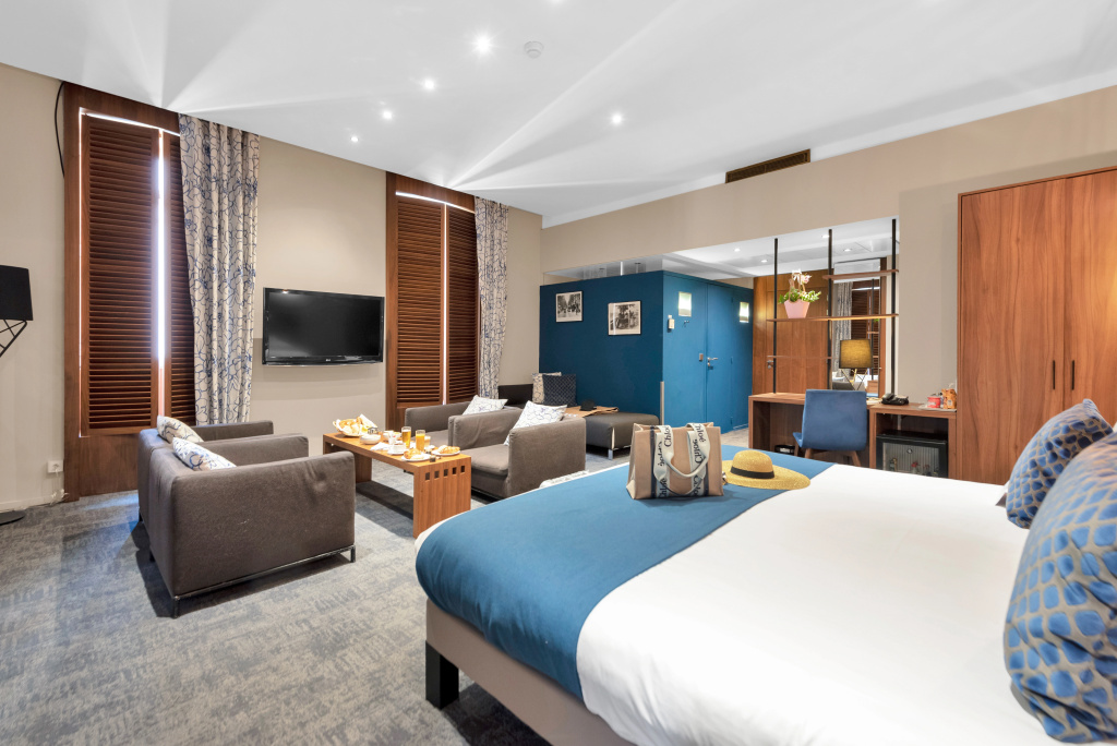Hotel photo 30