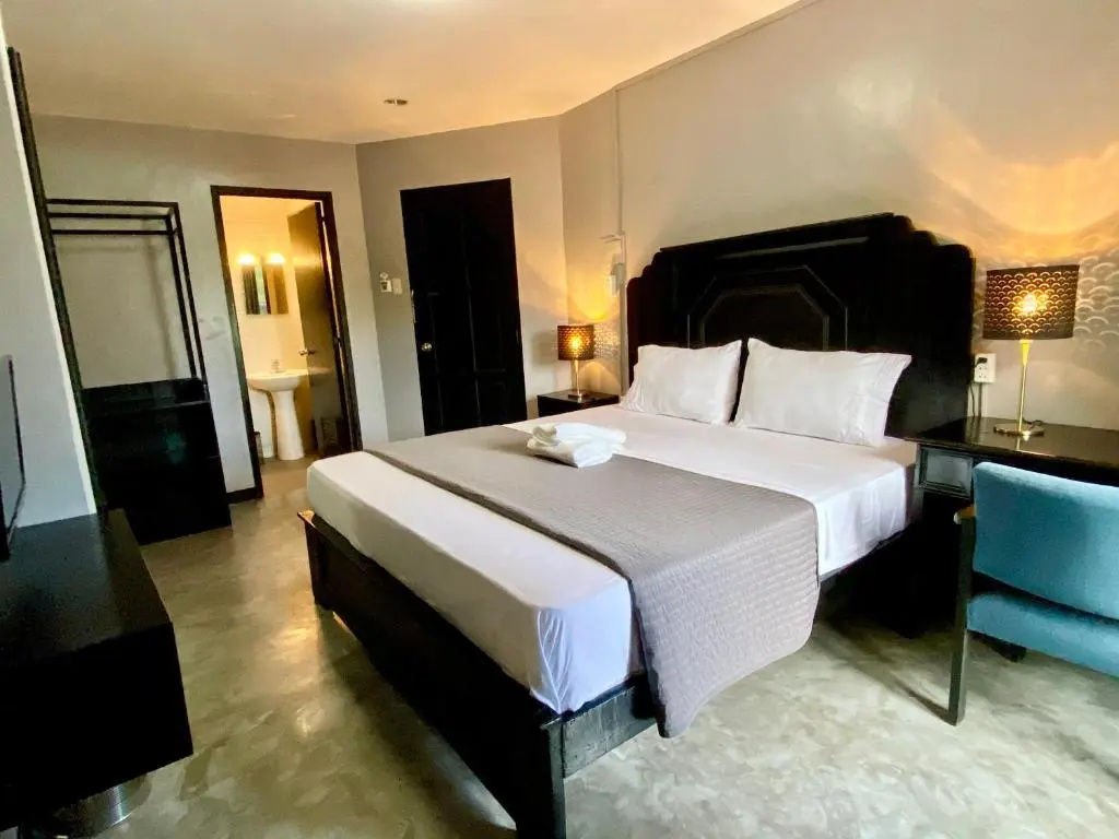 Standard room with balcony