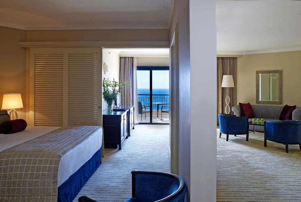 Corinthia St George's Bay - Général
