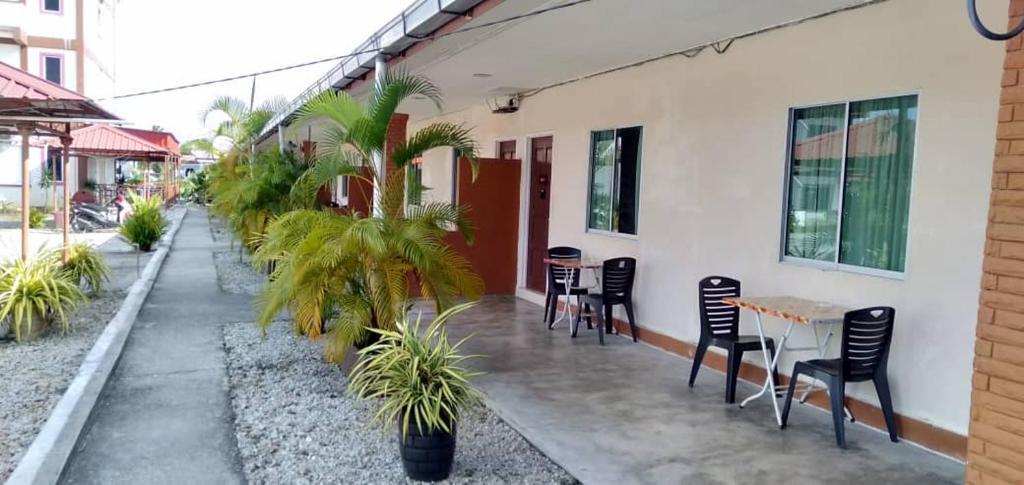 Huda Inn