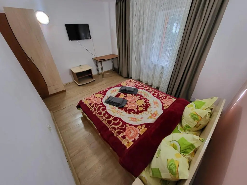 Standard Double room with balcony (full double bed)