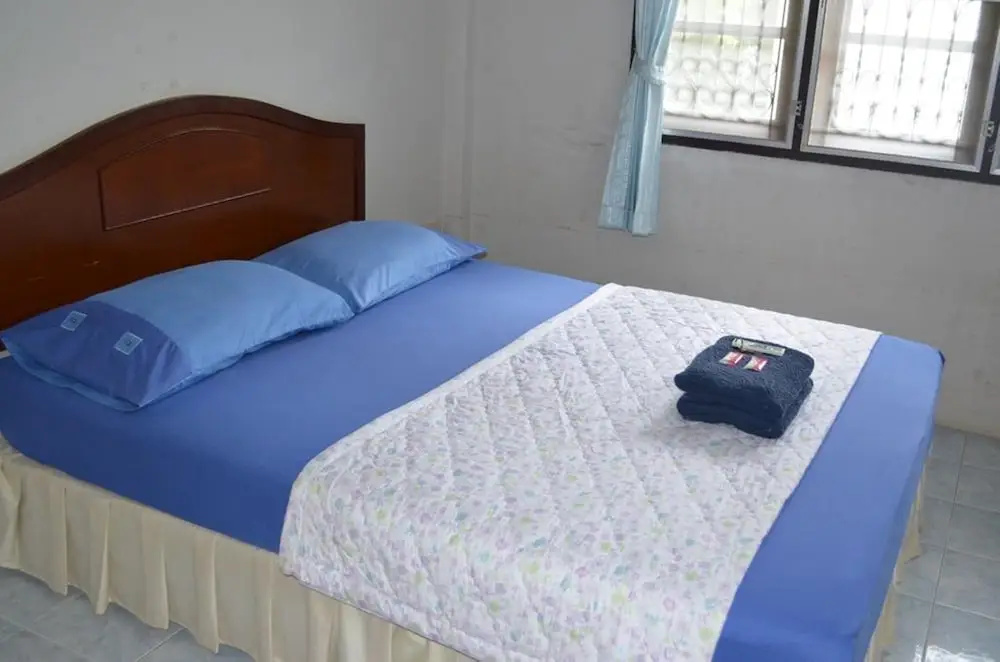 1 Bedroom Bungalow with balcony