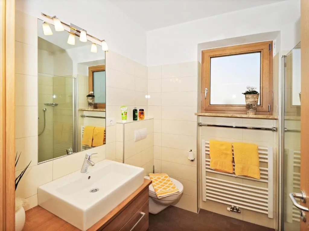 1 Bedroom Apartment with balcony
