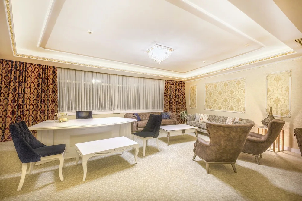 Royal Suite