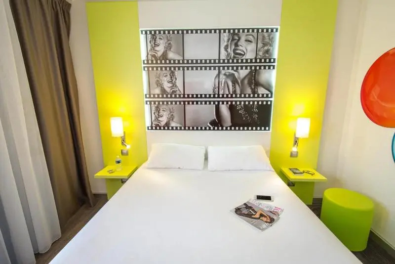 ibis Styles Cannes le Cannet - Chambres