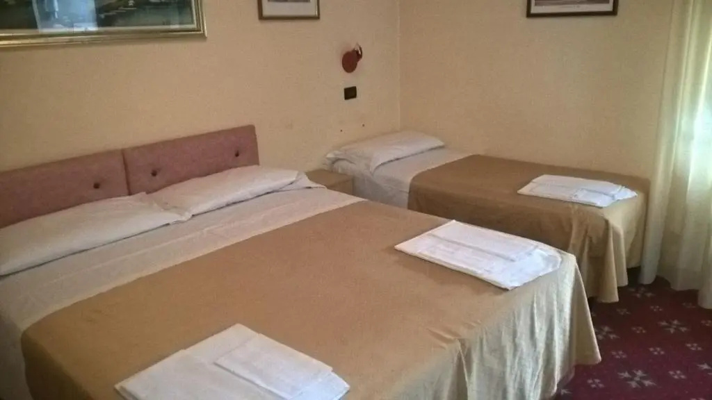 Hotel Parigi - Chambres