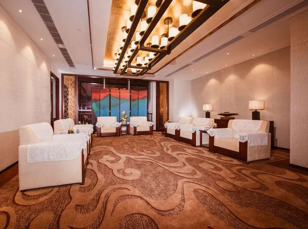 King Palace — 2