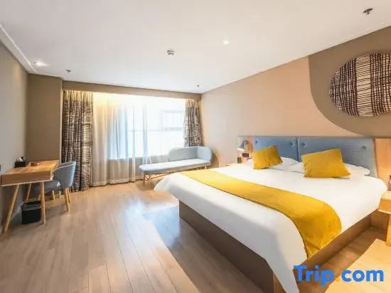 Executive Double room (full double bed)