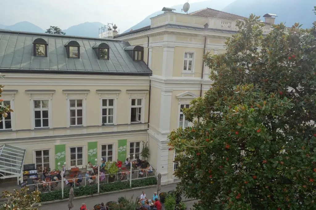 Hager Apartment