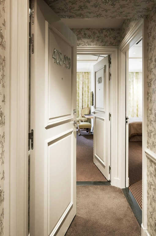 Grand Hotel du Palais Royal 36
