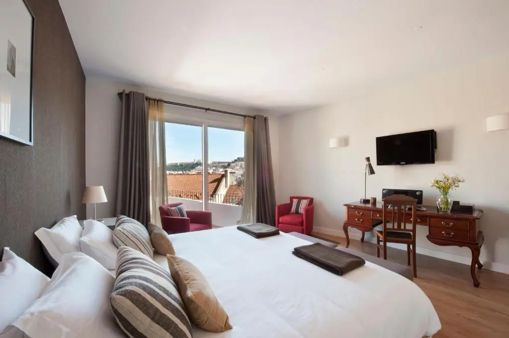 Standard Double room with panoramic view (full double bed)