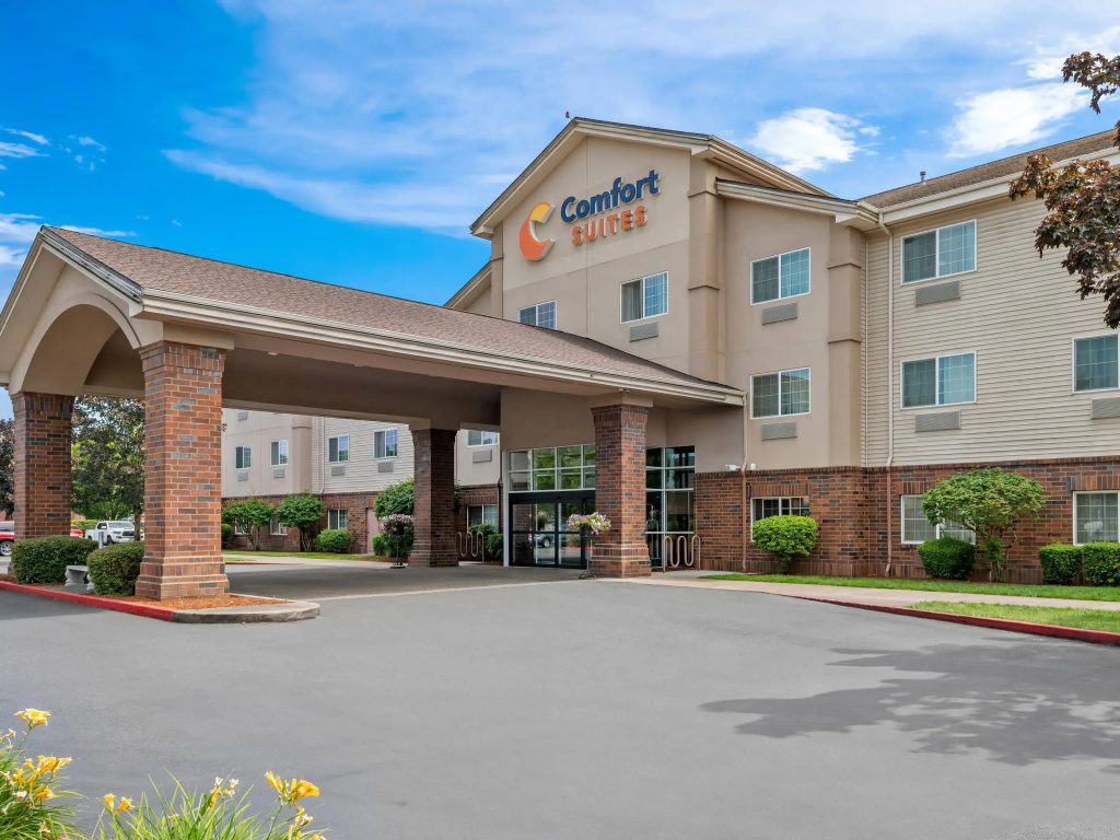 Comfort Suites Linn County
