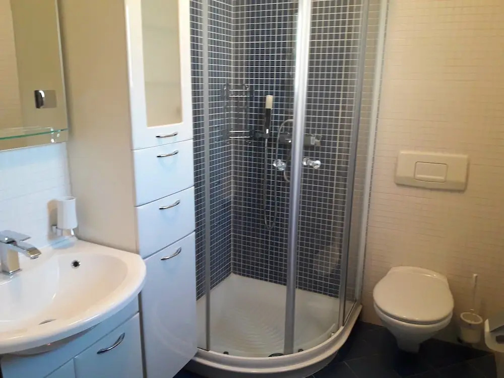 Luxury Three-bedroom Apartment With Amazing Overlook at the sea - фото 8