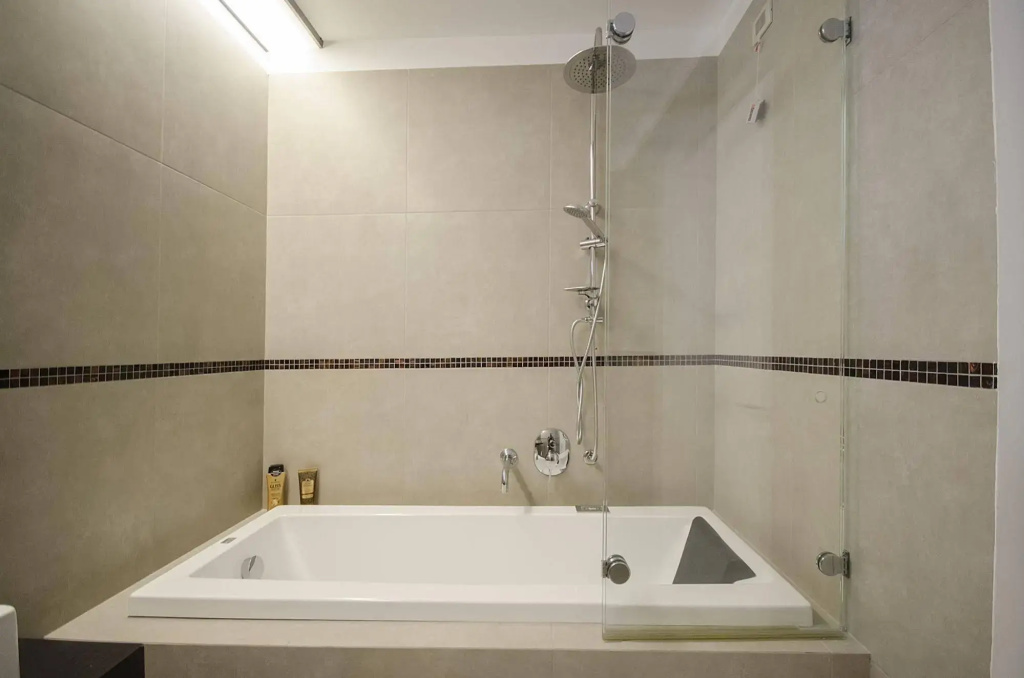 A14 Business Suites - Général