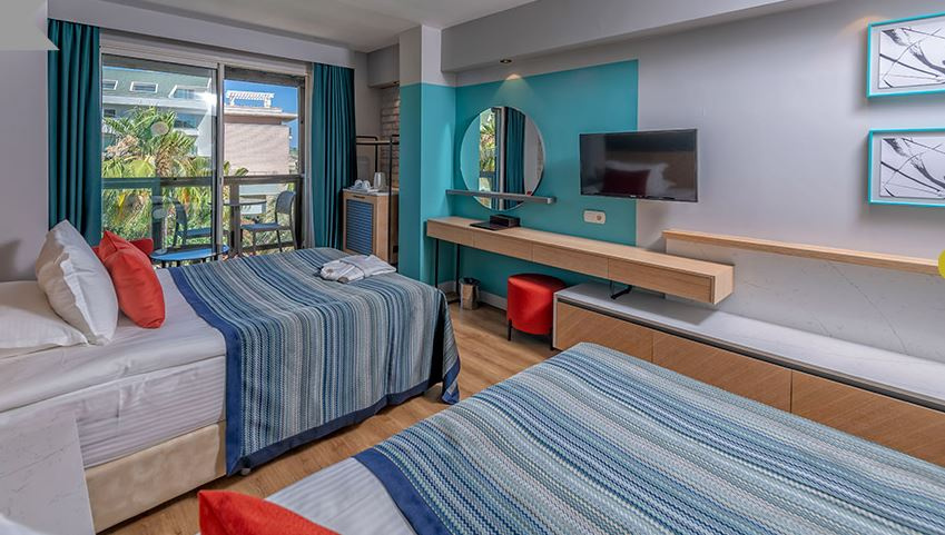 Standard room with sea view