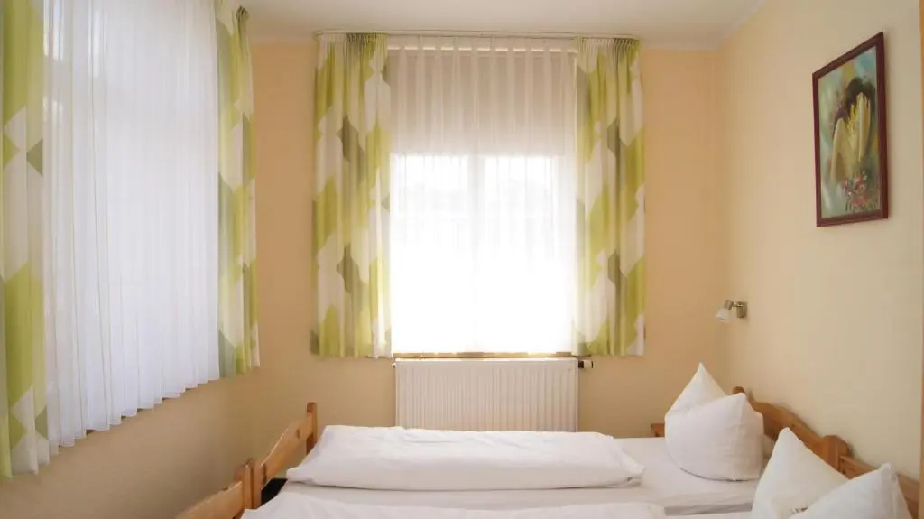 Pension & Ferienwohnungen Töpferstüb'l - Chambres