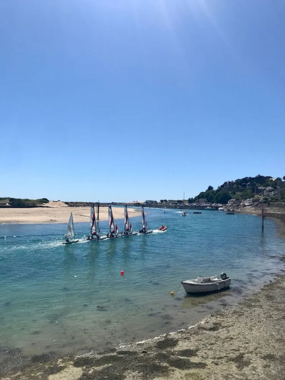 Beach & Waterfront