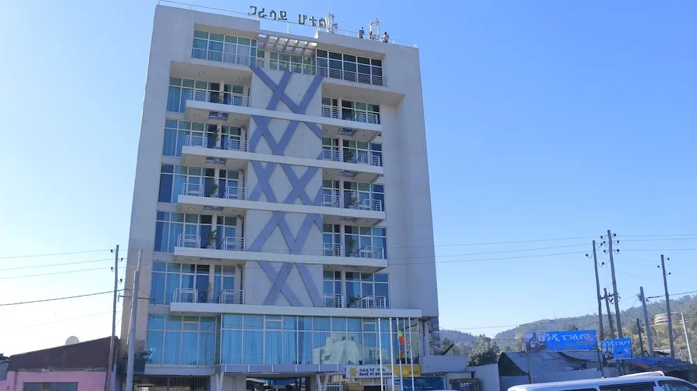 Garalay Hotel