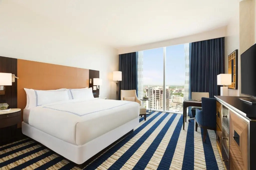 Deluxe Double room (full double bed)