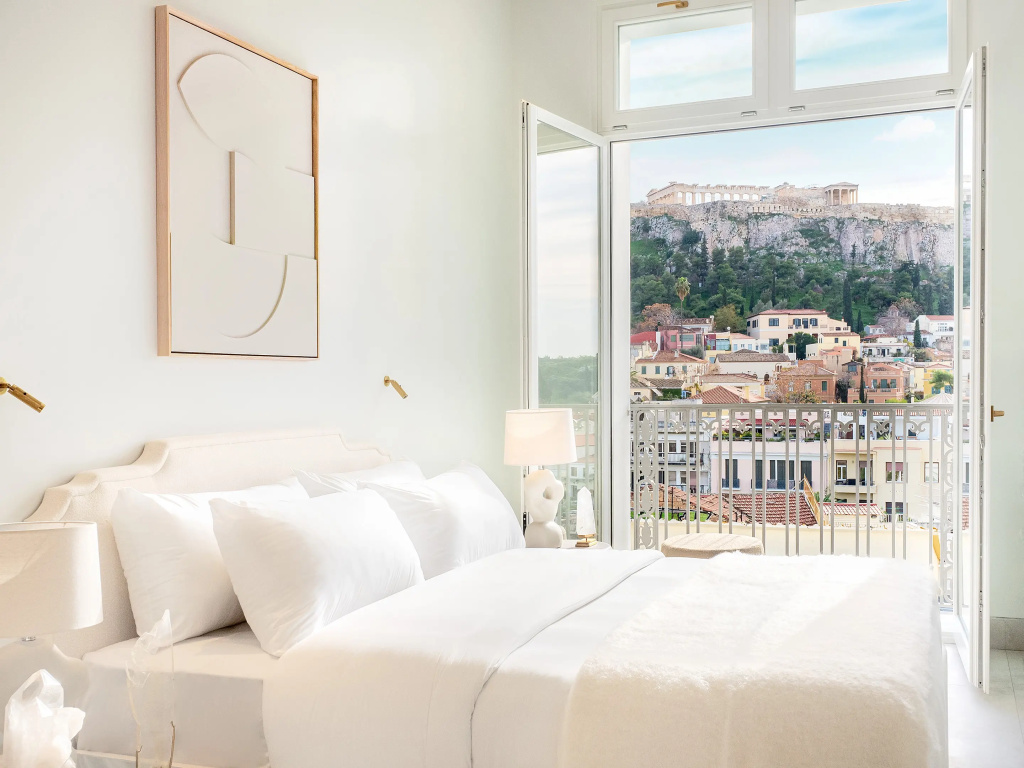 The Dolli at Acropolis, A Hotel to Live