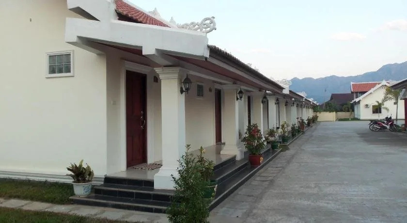Outhoumphone Hotel