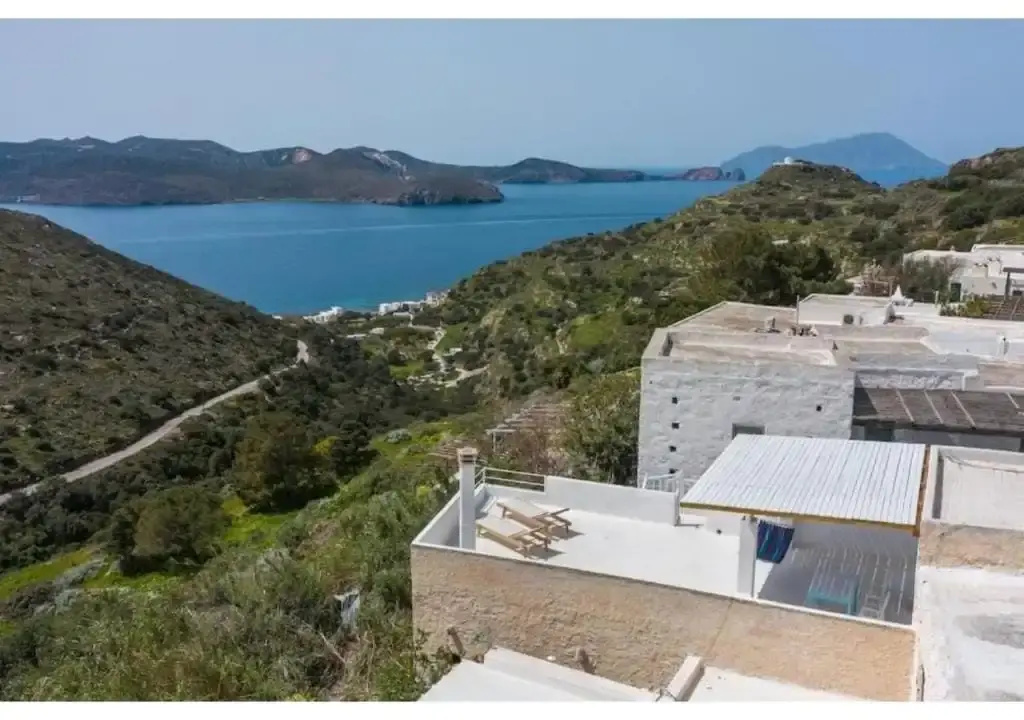 Milos Accommodations Rentals