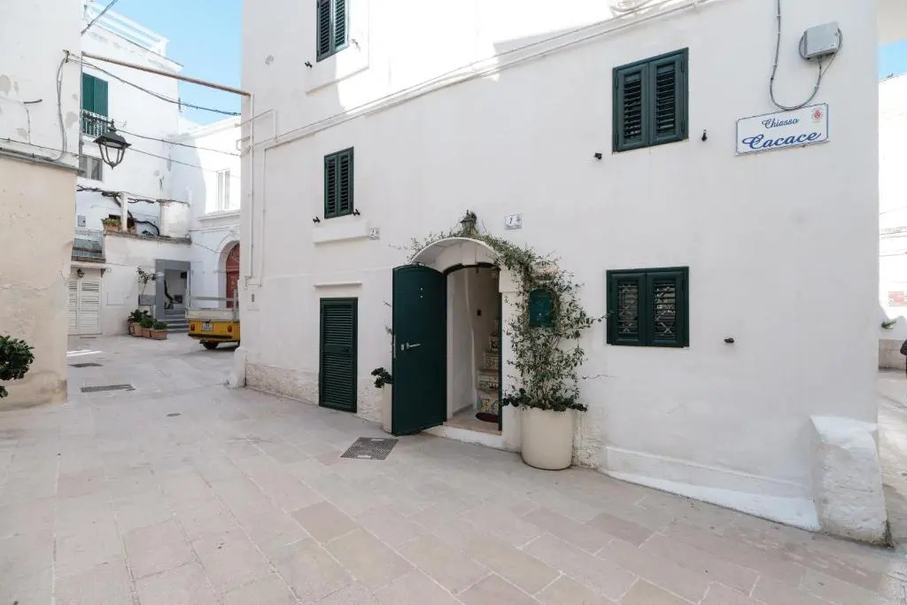 2 Bedrooms Cottage
