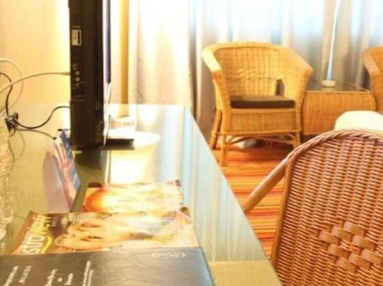 Tang Dynasty Park Hotel