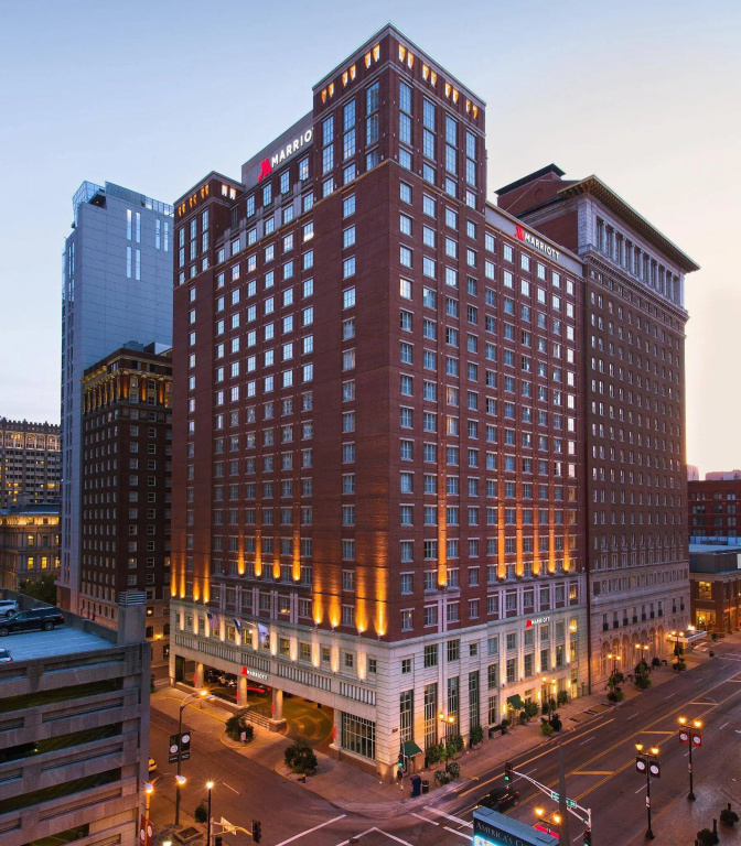 Marriott St. Louis Grand