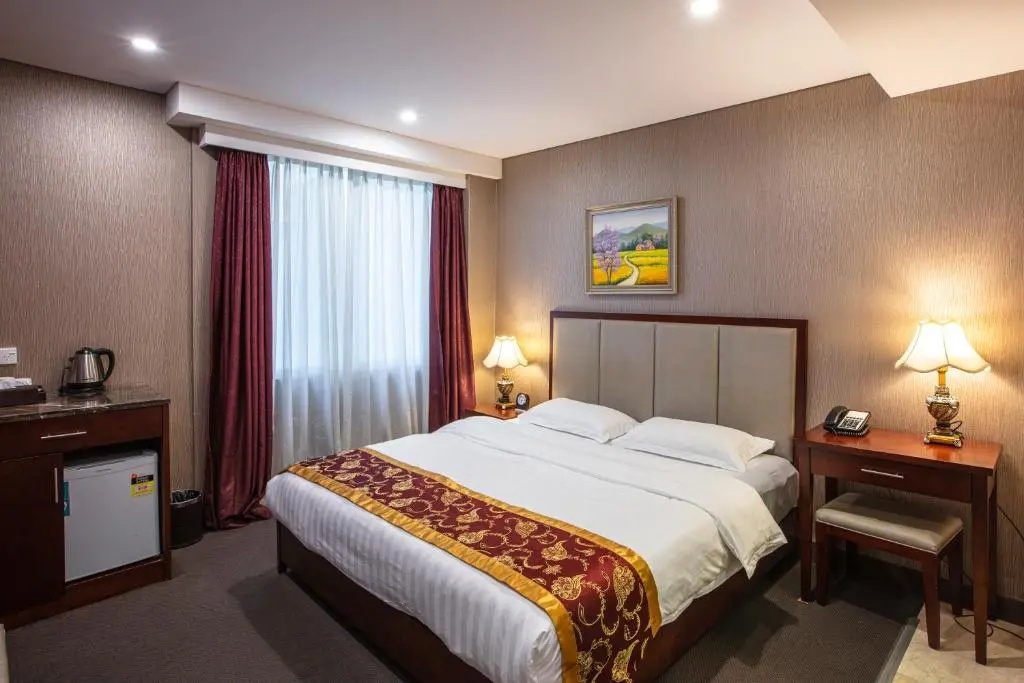 Standard Double room (full double bed)