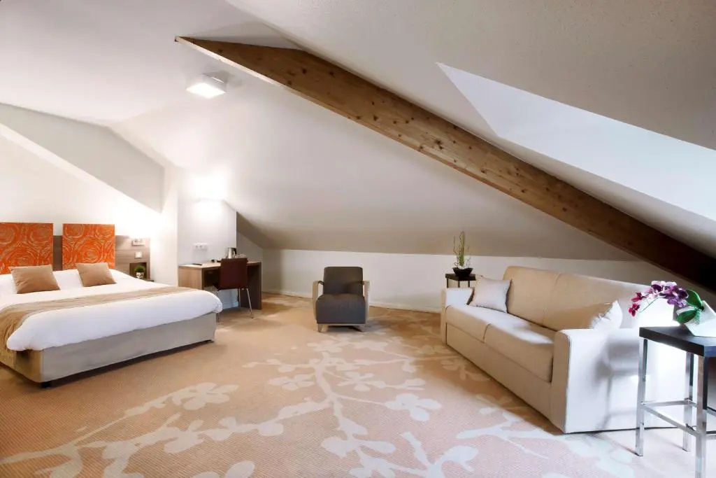 Kyriad Chambery Centre Curial - Chambres