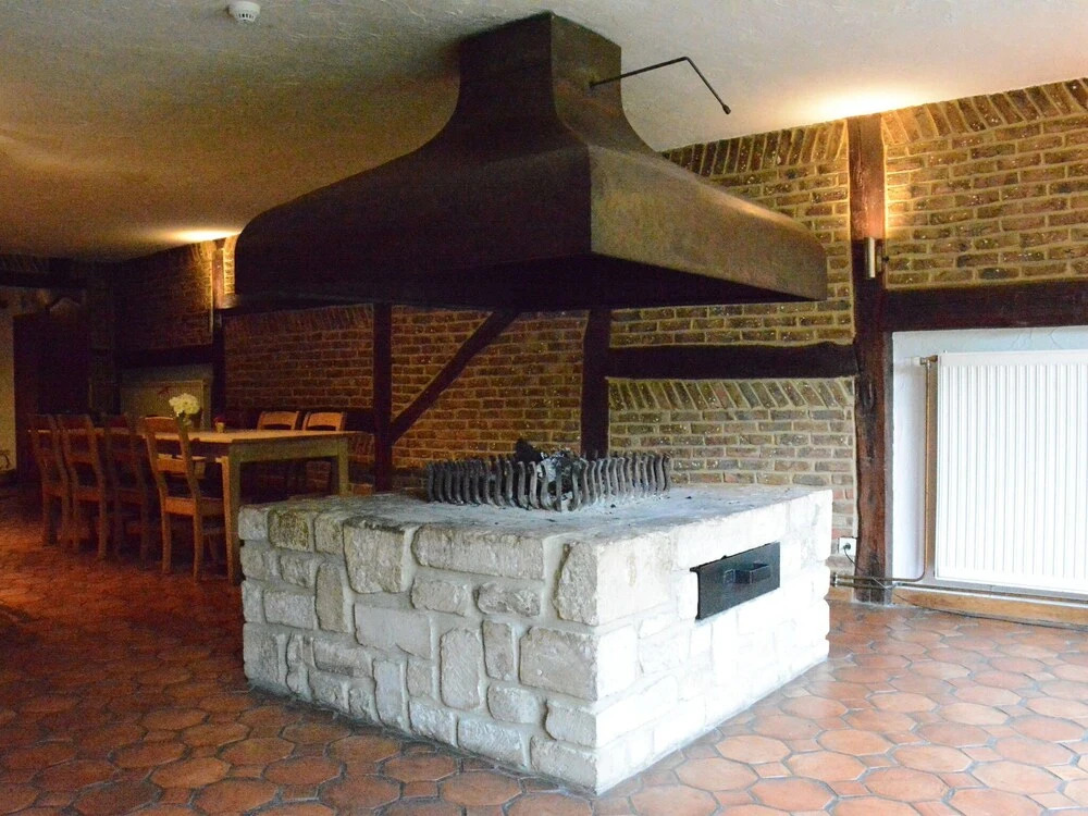 Large Holiday Home in Ambly With Garden - фото 15