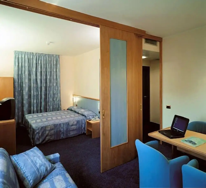 Suite