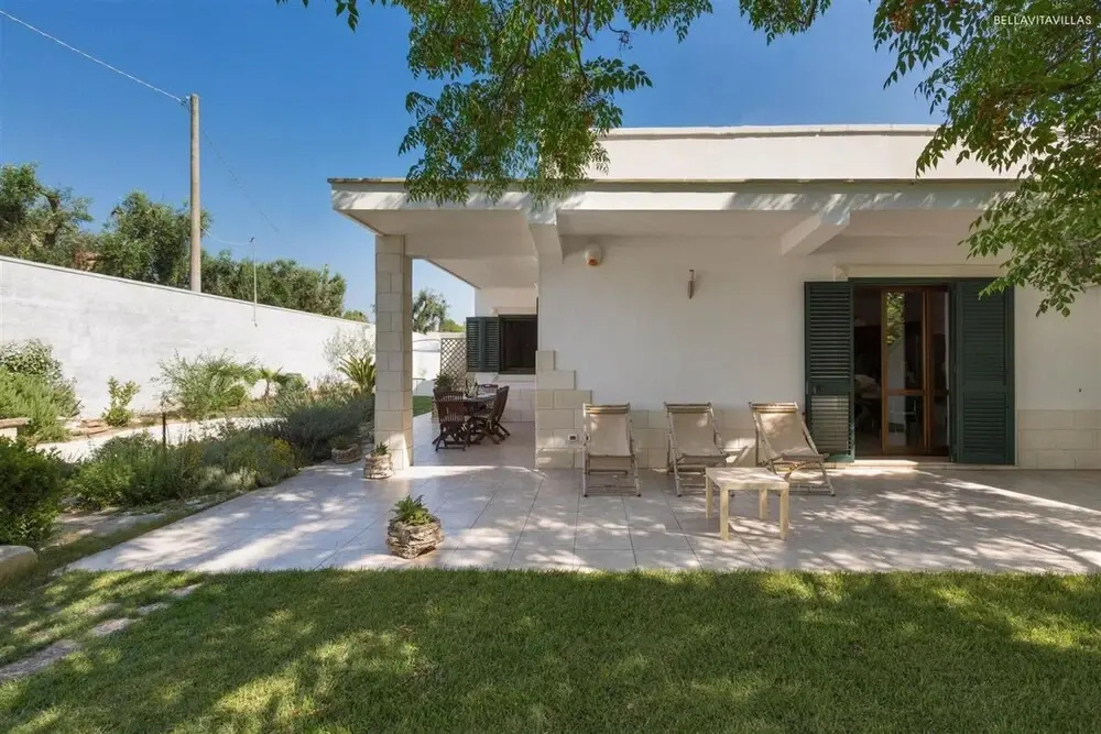 Villa Chiaraluna(To Make Arrangement For Check In Please Contact The Property At Least 5 Days In Advance)