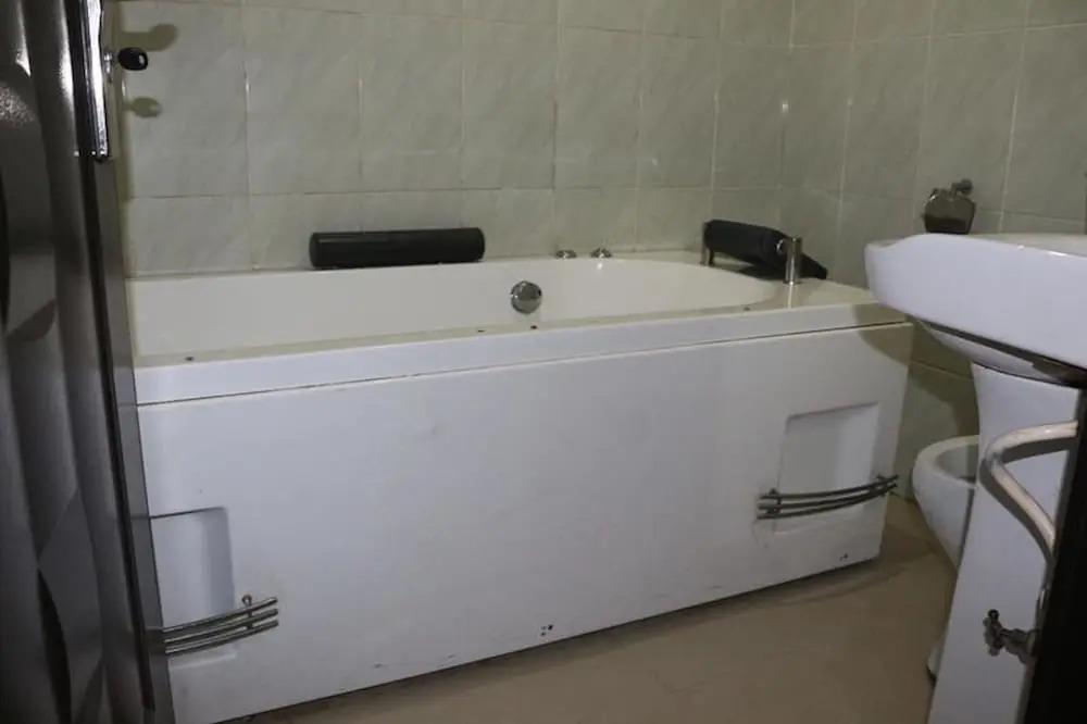 Michelle Suites — фото 3