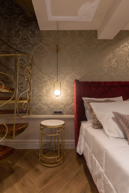Family Attic Suite