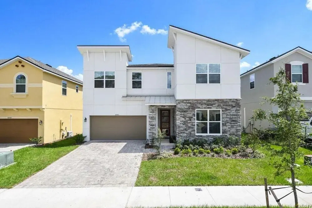 8950cbd · Amazing 9BR Lakeview Villa in Solara With Pool/spa