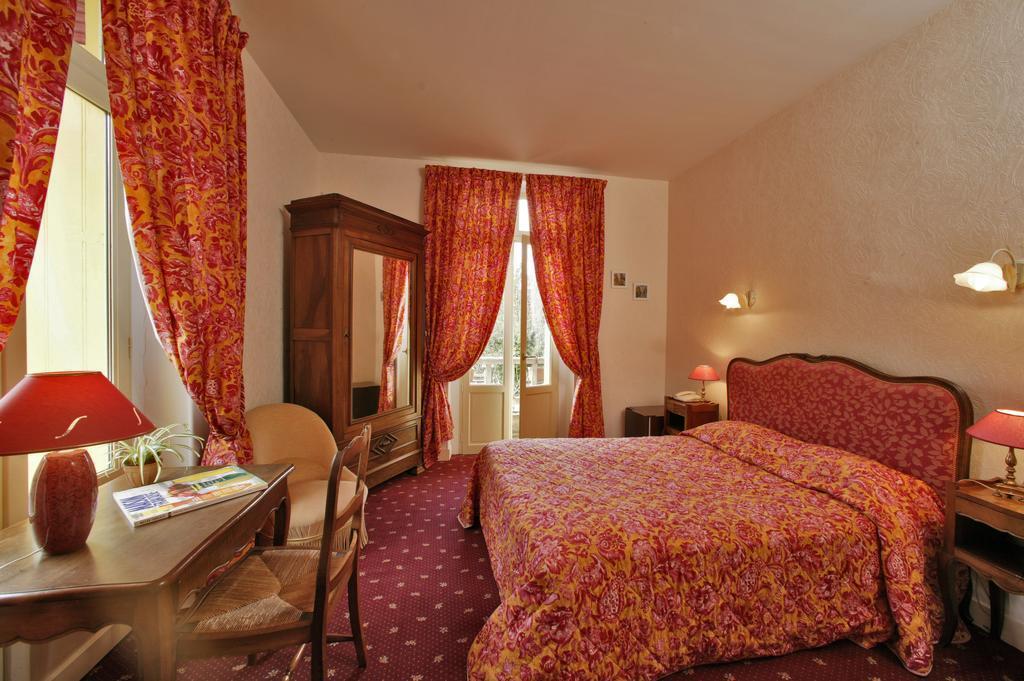 Hôtel Le Cro-Magnon by null