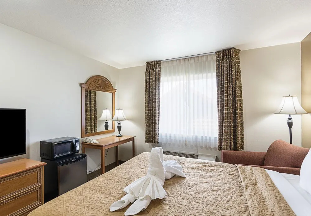 Quality Inn — 3