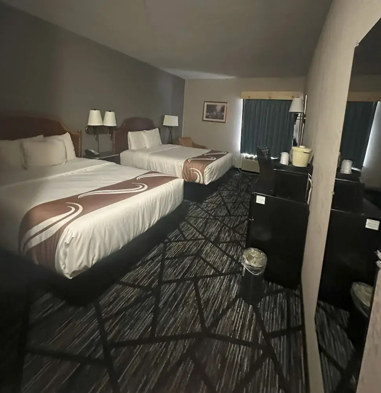 Deluxe Quadruple room