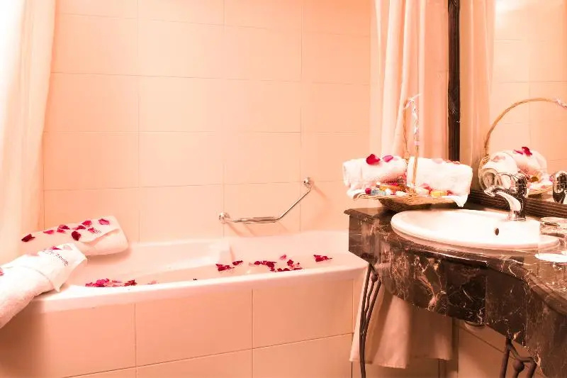 Le Zenith Hotel - Chambres