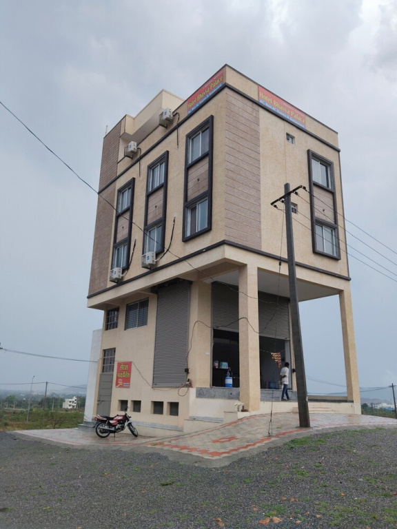 Hotel Bhavya Palace