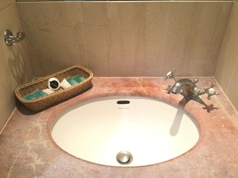 The New London Carlton Hotel & Service Apartments - Chambres