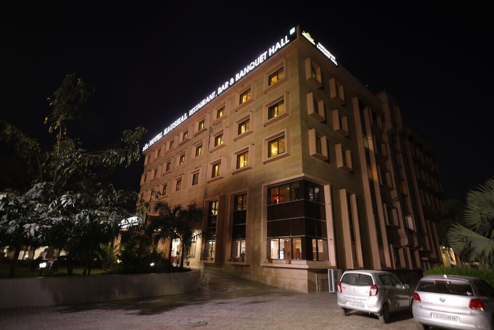 Hotel Kaushal International image