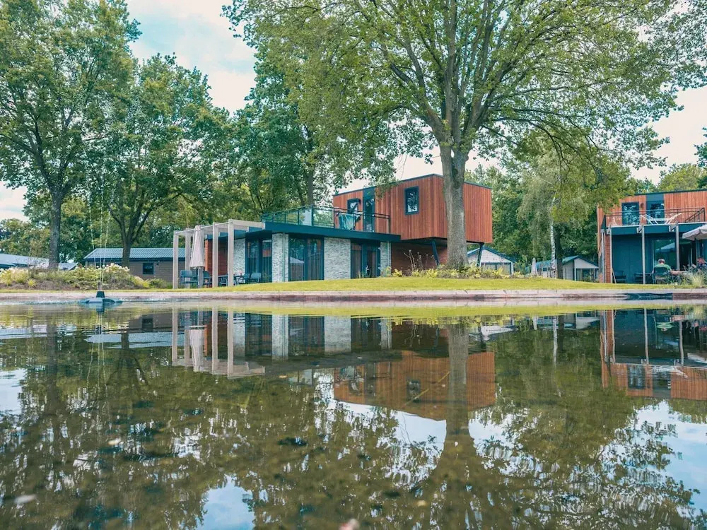 Charming Chalet 2 km. of the Efteling