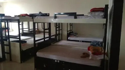 Metro Ac Dormitory